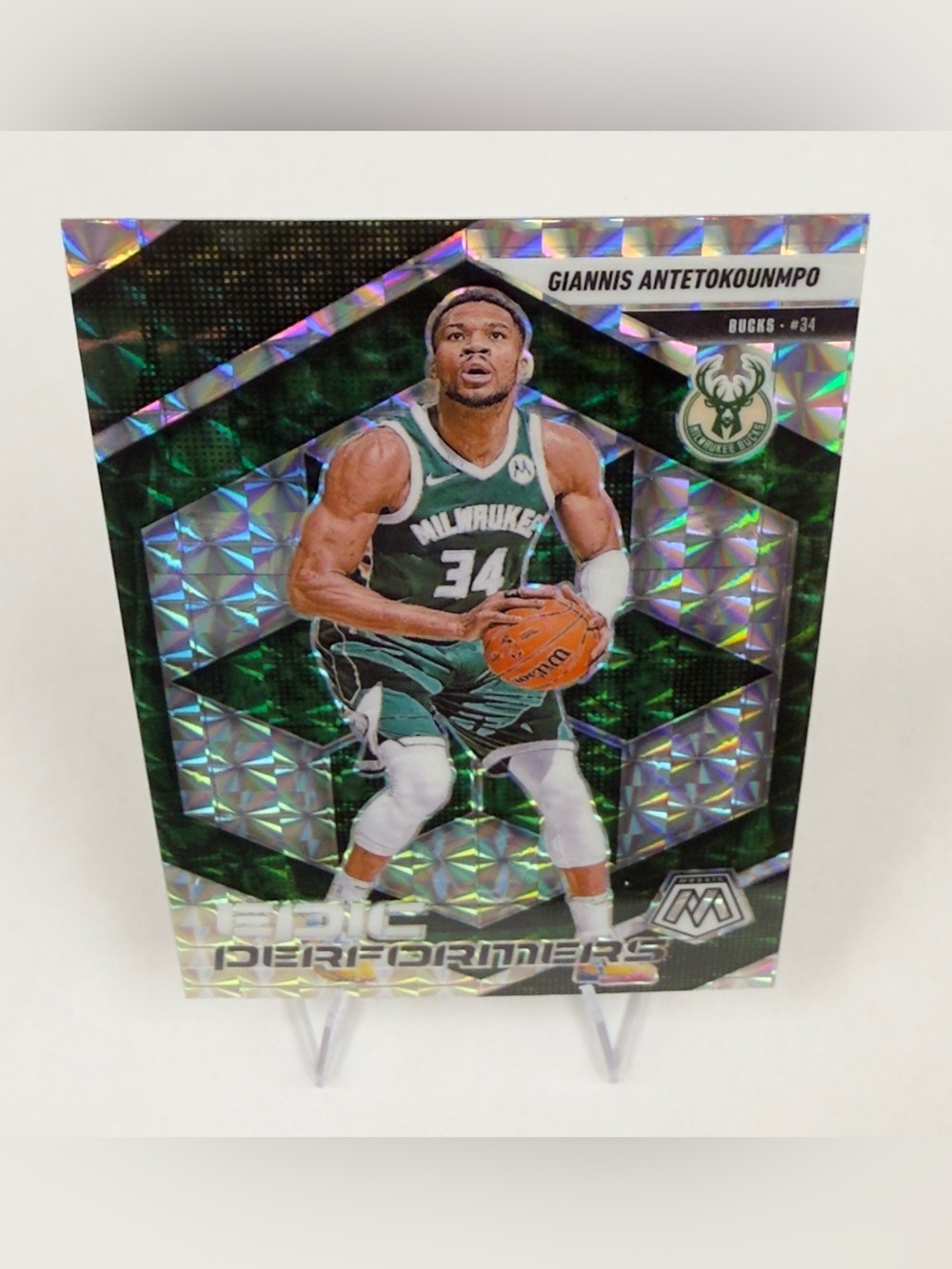 2024/25 Panini- Mosaic Prizm # 7 Giannis Antetokoumbo Milwaukee Bucks Epic Perfo